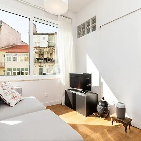 Claude Homes Marques * Лиссабон