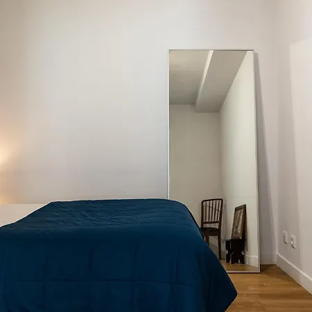 Claude Homes Marques * Лісабон